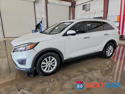 2016 KIA SORENTO LX V6 5XYPGDA58GG179324 - główne zdjęcie licytacji z USA - miniatura