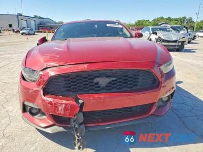 Piąte zdjęcie samochodu w środku: 2015 FORD MUSTANG VIN:1FA6P8TH1F5365603 - miniatura