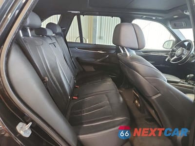 Zdjęcie 11 z 13 samochodu: 2014 BMW X5 XDRIVE50I VIN:5UXKR6C59E0J72333 - miniatura