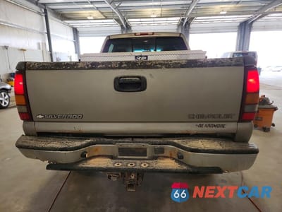 Zdjęcie 6 z 12 samochodu: 2002 CHEVROLET SILVERADO K2500 HEAVY DUTY VIN:1GCHK23192F177448 - miniatura
