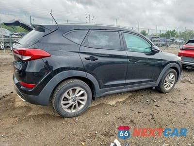 Trzecie zdjęcie samochodu z tyłu: 2016 HYUNDAI TUCSON ECO VIN:KM8J3CA22GU121723 - miniatura