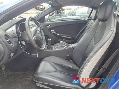 Zdjęcie 10 z 12 samochodu: 2005 MERCEDES-BENZ SLK 350 VIN:WDBWK56F85F025308 - miniatura