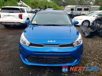 Piąte zdjęcie samochodu w środku: 2023 KIA RIO S VIN:3KPA24AD8PE577562 - miniatura