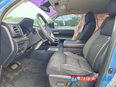 Zdjęcie 7 z 12 samochodu: 2019 TOYOTA TUNDRA CREWMAX SR5 VIN:5TFDW5F17KX855818 - miniatura