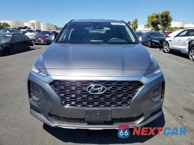 Piąte zdjęcie samochodu w środku: 2019 HYUNDAI SANTA FE SE VIN:5NMS23AD5KH009611 - miniatura