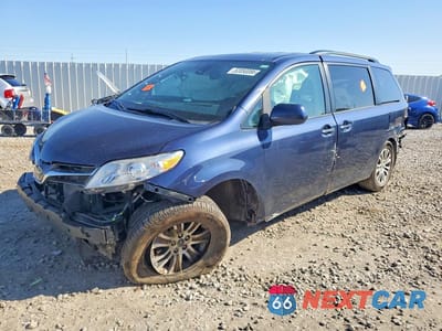 2018 TOYOTA SIENNA XLE 8-PASSENGER 5TDYZ3DC0JS914357 - główne zdjęcie licytacji z USA - miniatura