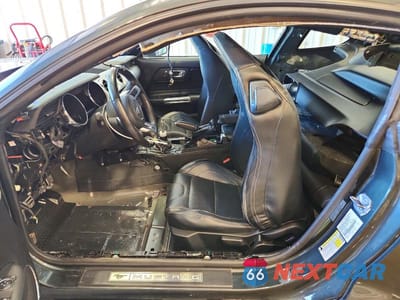 Zdjęcie 7 z 12 samochodu: 2015 FORD MUSTANG VIN:1FA6P8TH5F5361909 - miniatura