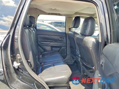 Zdjęcie 11 z 13 samochodu: 2014 MITSUBISHI OUTLANDER ES VIN:JA4AD3A3XEZ013306 - miniatura