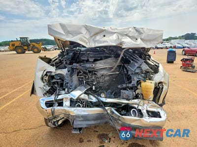 Piąte zdjęcie samochodu w środku: 2017 FORD F250 SUPER DUTY VIN:1FT7W2B61HEE20570 - miniatura
