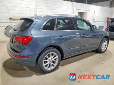 Trzecie zdjęcie samochodu z tyłu: 2010 AUDI Q5 PREMIUM PLUS VIN:WA1LKAFPXAA082794 - miniatura