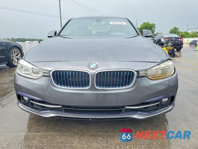 Piąte zdjęcie samochodu w środku: 2018 BMW 330E VIN:WBA8E1C51JA178235 - miniatura