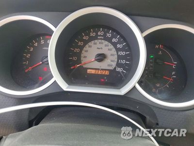Zdjęcie 9 z 12 samochodu: 2006 TOYOTA TACOMA VIN:3TMKU72N26M009495 - miniatura