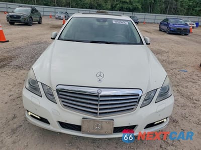 Piąte zdjęcie samochodu w środku: 2010 MERCEDES-BENZ E 350 VIN:WDDHF5GB9AA091888 - miniatura