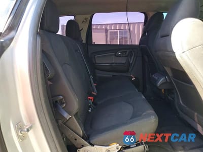 Zdjęcie 10 z 12 samochodu: 2011 CHEVROLET TRAVERSE LT VIN:1GNKVGED8BJ179424 - miniatura
