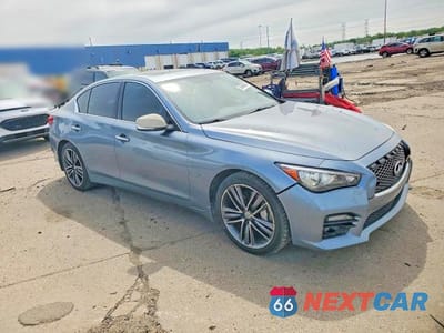 Czwarte zdjęcie samochodu z boku: 2014 INFINITI Q50 SPORT VIN:JN1BV7AR3EM692886 - miniatura