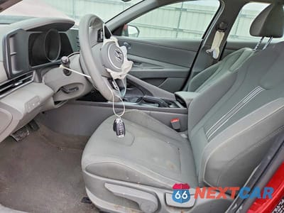 Zdjęcie 7 z 12 samochodu: 2023 HYUNDAI ELANTRA SEL VIN:KMHLM4AG7PU581550 - miniatura