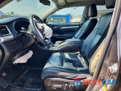 Zdjęcie 7 z 13 samochodu: 2014 TOYOTA HIGHLANDER XLE VIN:5TDJKRFHXES063546 - miniatura