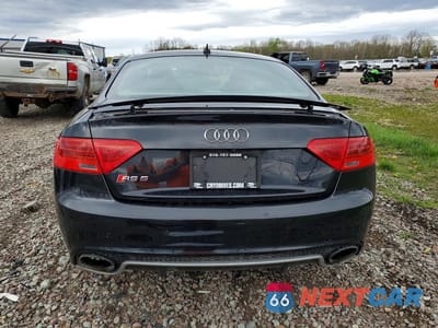 Zdjęcie 6 z 13 samochodu: 2013 AUDI RS5 VIN:WUAC6AFR4DA901964 - miniatura