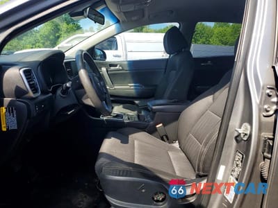Zdjęcie 7 z 13 samochodu: 2020 KIA SPORTAGE LX VIN:KNDPM3AC7L7786310 - miniatura