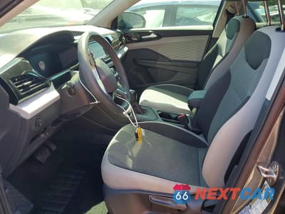 Zdjęcie 7 z 13 samochodu: 2022 VOLKSWAGEN TAOS S VIN:3VVCX7B28NM028344 - miniatura