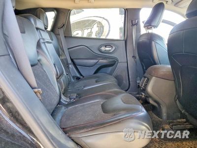 Zdjęcie 10 z 12 samochodu: 2015 JEEP CHEROKEE TRAILHAWK VIN:1C4PJMBS7FW770039 - miniatura