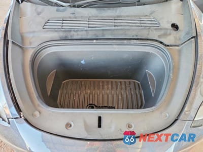 Zdjęcie 12 z 13 samochodu: 2022 TESLA MODEL Y VIN:7SAYGDEE4NF411469 - miniatura