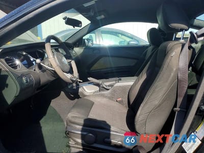 Zdjęcie 7 z 12 samochodu: 2010 FORD MUSTANG VIN:1ZVBP8AN5A5152189 - miniatura