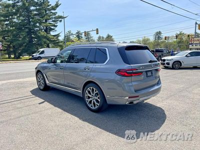 Trzecie zdjęcie samochodu z tyłu: 2024 BMW X7 XDRIVE40I VIN:5UX23EM00R9S52720 - miniatura