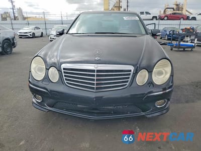 Piąte zdjęcie samochodu w środku: 2009 MERCEDES-BENZ E 350 VIN:WDBUF56X59B377442 - miniatura