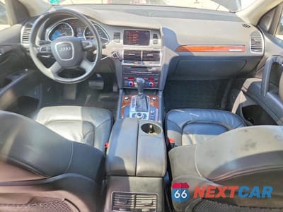 Zdjęcie 8 z 13 samochodu: 2011 AUDI Q7 PREMIUM PLUS VIN:WA1LGAFE4BD004513 - miniatura