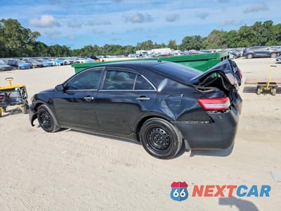 Drugie zdjęcie samochodu z przodu: 2011 TOYOTA CAMRY BASE VIN:4T1BF3EK3BU698176 - miniatura