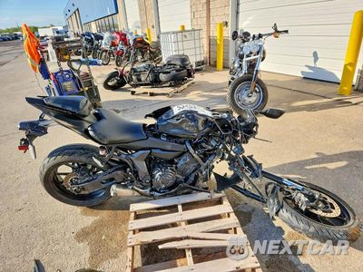 2025 YAMAHA YZFR7 JYARM38E8SA015206 - główne zdjęcie licytacji z USA - miniatura