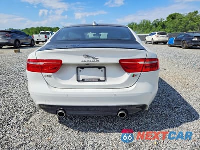 Zdjęcie 6 z 12 samochodu: 2019 JAGUAR XE S VIN:SAJAG4FV7KCP47415 - miniatura