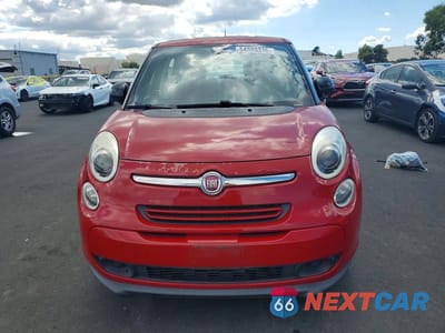Piąte zdjęcie samochodu w środku: 2016 FIAT 500L POP VIN:ZFBCFAAH4GZ038300 - miniatura