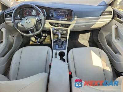 Zdjęcie 8 z 12 samochodu: 2020 VOLKSWAGEN JETTA S VIN:3VWCB7BU2LM008390 - miniatura