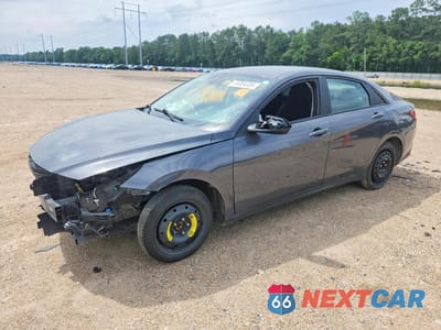 2023 HYUNDAI ELANTRA SEL KMHLM4AGXPU562961 - główne zdjęcie licytacji z USA - miniatura