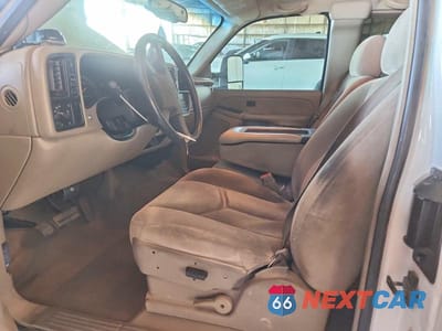 Zdjęcie 7 z 12 samochodu: 2003 CHEVROLET SILVERADO K2500 HEAVY DUTY VIN:1GCHK29103E109778 - miniatura