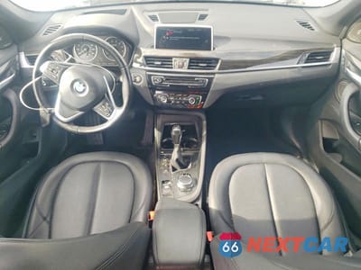 Zdjęcie 8 z 13 samochodu: 2017 BMW X1 XDRIVE28I VIN:WBXHT3C30H5F83434 - miniatura