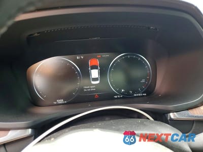 Zdjęcie 9 z 12 samochodu: 2022 VOLVO S60 B5 INSCRIPTION VIN:7JRL12TLXNG153996 - miniatura
