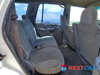 Zdjęcie 11 z 13 samochodu: 1997 FORD EXPEDITION VIN:1FMEU18W0VLB34677 - miniatura