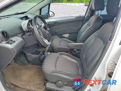 Zdjęcie 7 z 12 samochodu: 2015 CHEVROLET SPARK 1LT VIN:KL8CD6S96FC725117 - miniatura