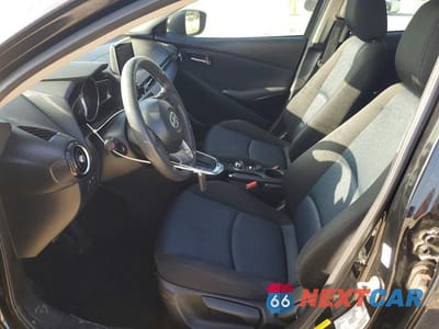 Zdjęcie 7 z 12 samochodu: 2016 SCION IA BASE VIN:3MYDLBZV0GY108607 - miniatura