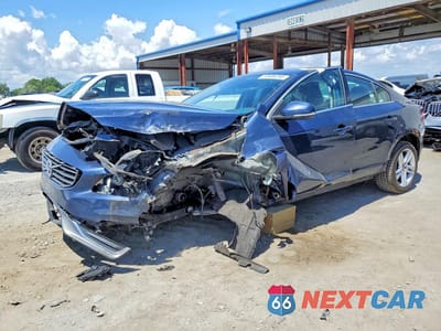 2015 VOLVO S60 PREMIER+ YV126MFC7F1312443 - główne zdjęcie licytacji z USA - miniatura