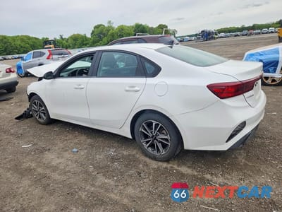 Drugie zdjęcie samochodu z przodu: 2023 KIA FORTE LXS VIN:3KPF24AD6PE513803 - miniatura