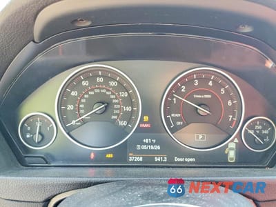 Zdjęcie 9 z 12 samochodu: 2016 BMW 335 XIGT VIN:WBA3X9C55GD869830 - miniatura
