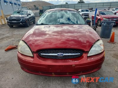 Piąte zdjęcie samochodu w środku: 2001 FORD TAURUS SES VIN:1FAFP55271G233210 - miniatura