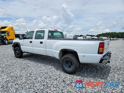 Trzecie zdjęcie samochodu z tyłu: 2007 CHEVROLET SILVERADO C3500 VIN:1GCJC33D17F175103 - miniatura