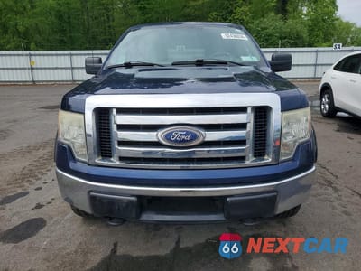 Piąte zdjęcie samochodu w środku: 2010 FORD F150 SUPERCREW VIN:1FTEW1E85AFA90401 - miniatura
