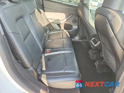 Zdjęcie 10 z 12 samochodu: 2023 TESLA MODEL Y VIN:7SAYGDEE7PA079088 - miniatura