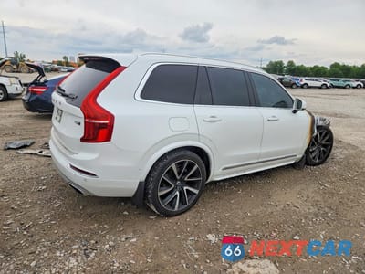 Trzecie zdjęcie samochodu z tyłu: 2018 VOLVO XC90 T6 VIN:YV4A22PLXJ1195933 - miniatura
